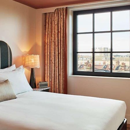 The Hoxton Shepherds Bush Лондон Номер фото